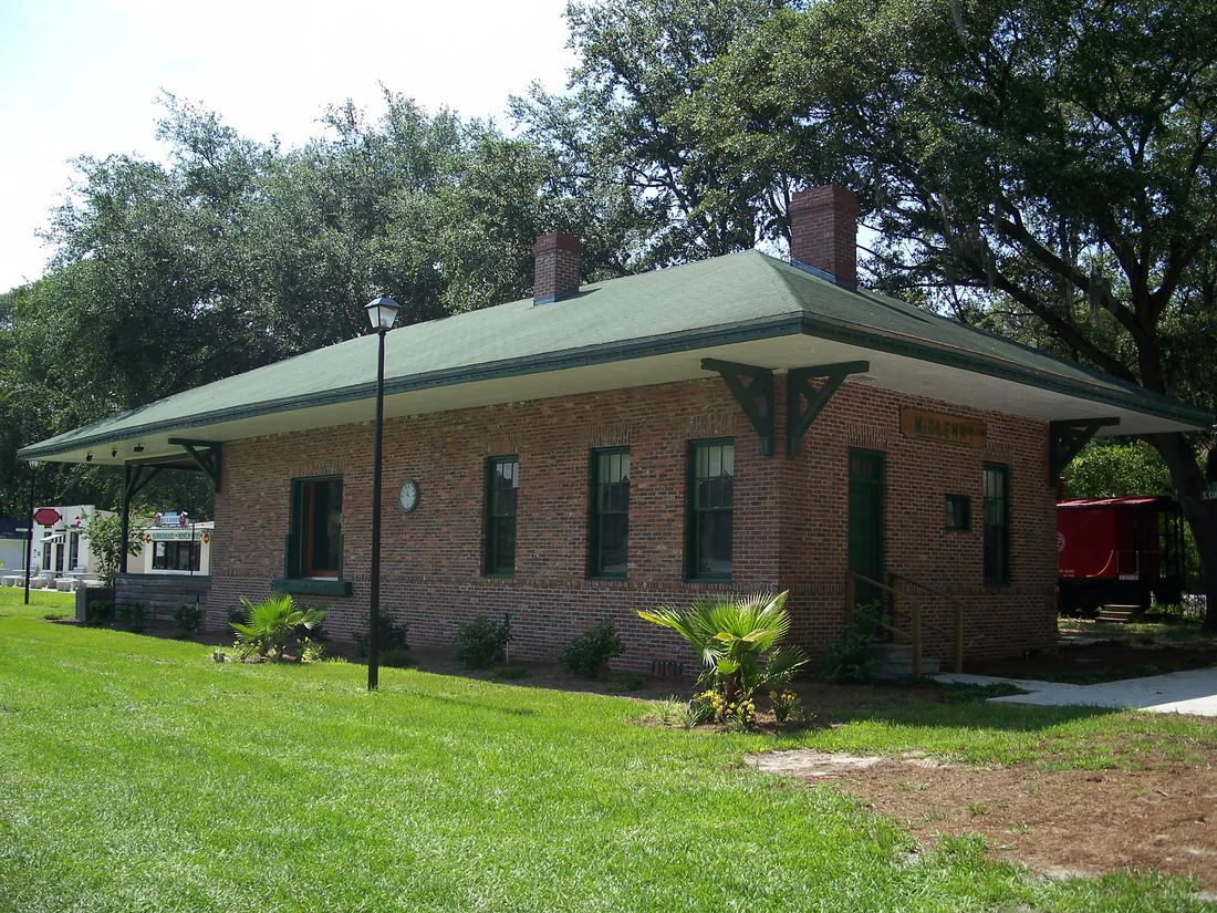 The old railroad depot at Heritage Park Village in Macclenny, 2007.