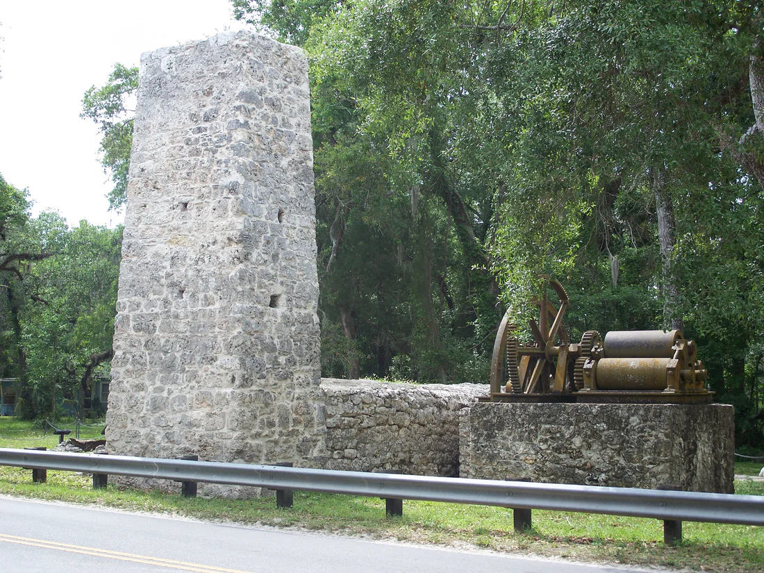 The stone chimney and cane press at Yulee Sugar Mill Ruins in Homosassa, 2007.