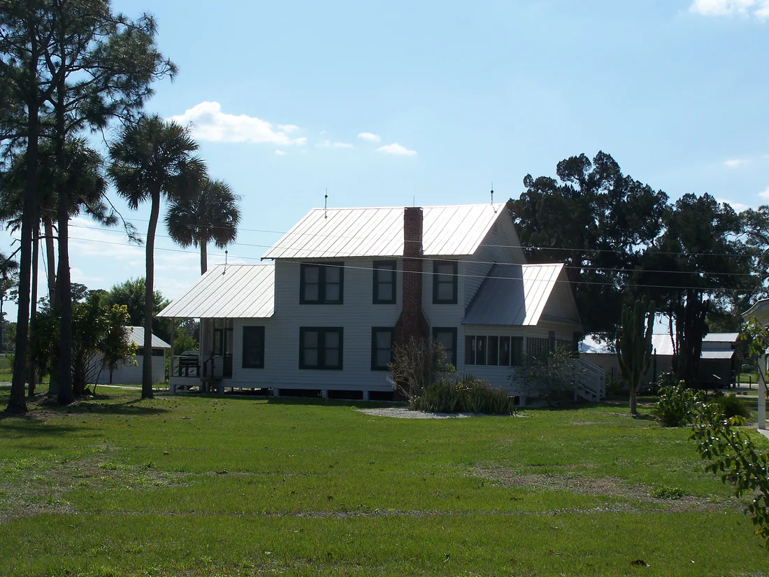 A building at Roberts Ranch in Immokalee.