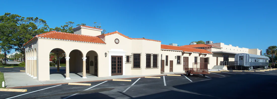 The old railroad depot in Naples, now the Naples Depot Museum.