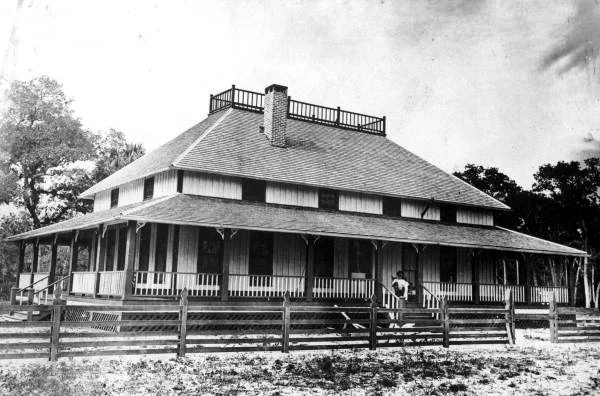 Francis A. Hendry's home in LaBelle, about 1890.