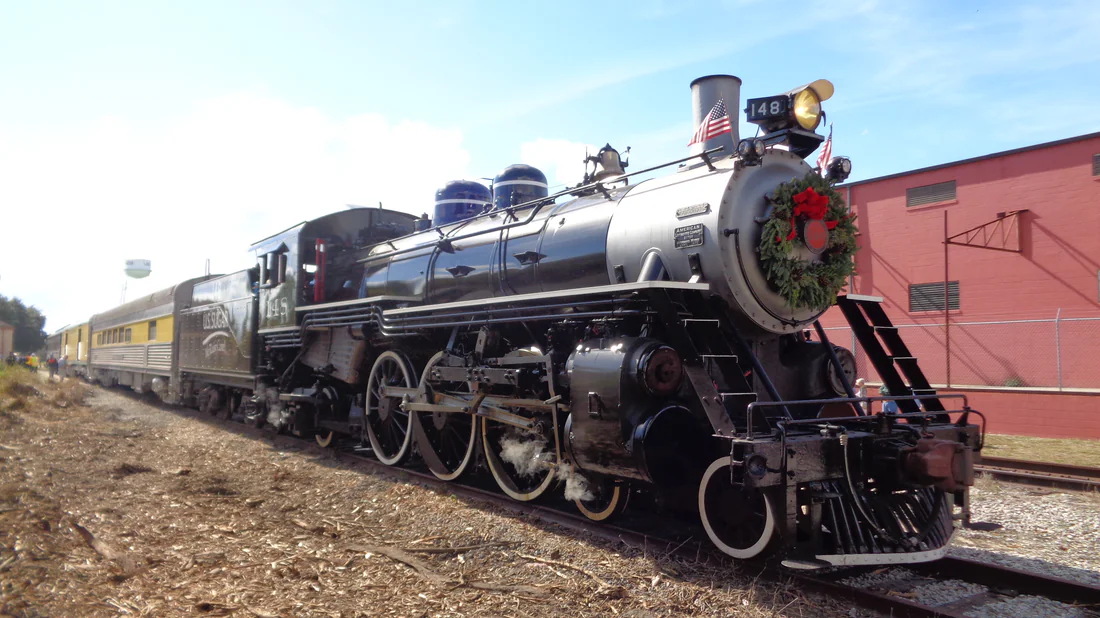 The Sugar Express steam train on its first passenger trip, 2021.
