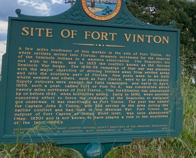 The marker for the site of Fort Vinton.