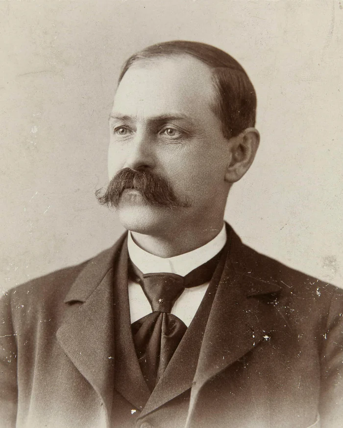 The inventor Sterling Elliott, whose son Harmon paid for most of the first Elliott Museum, about 1885.