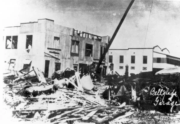 An automotive garage in Belle Glade wrecked by the hurricane of 1928.