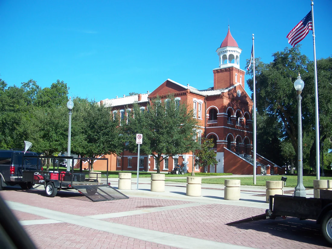 The old Osceola County Courthouse in Kissimmee, 2010.