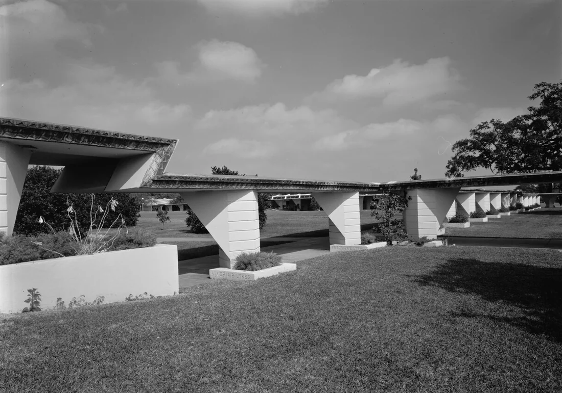 Frank Lloyd Wright's Esplanade, the covered walkways at Florida Southern College in Lakeland, photographed for the Historic American Buildings Survey.