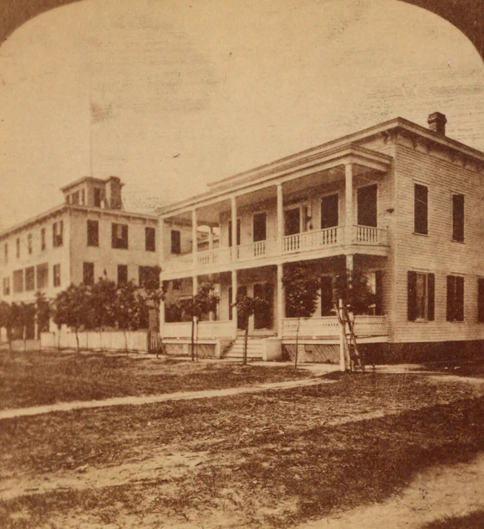 The Putnam House hotel in Palatka, which went up in 89 days in 1885.