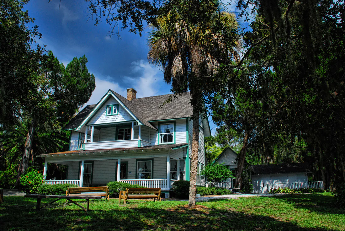 The Guptill House at Spanish Point on Little Sarasota Bay, 2006.