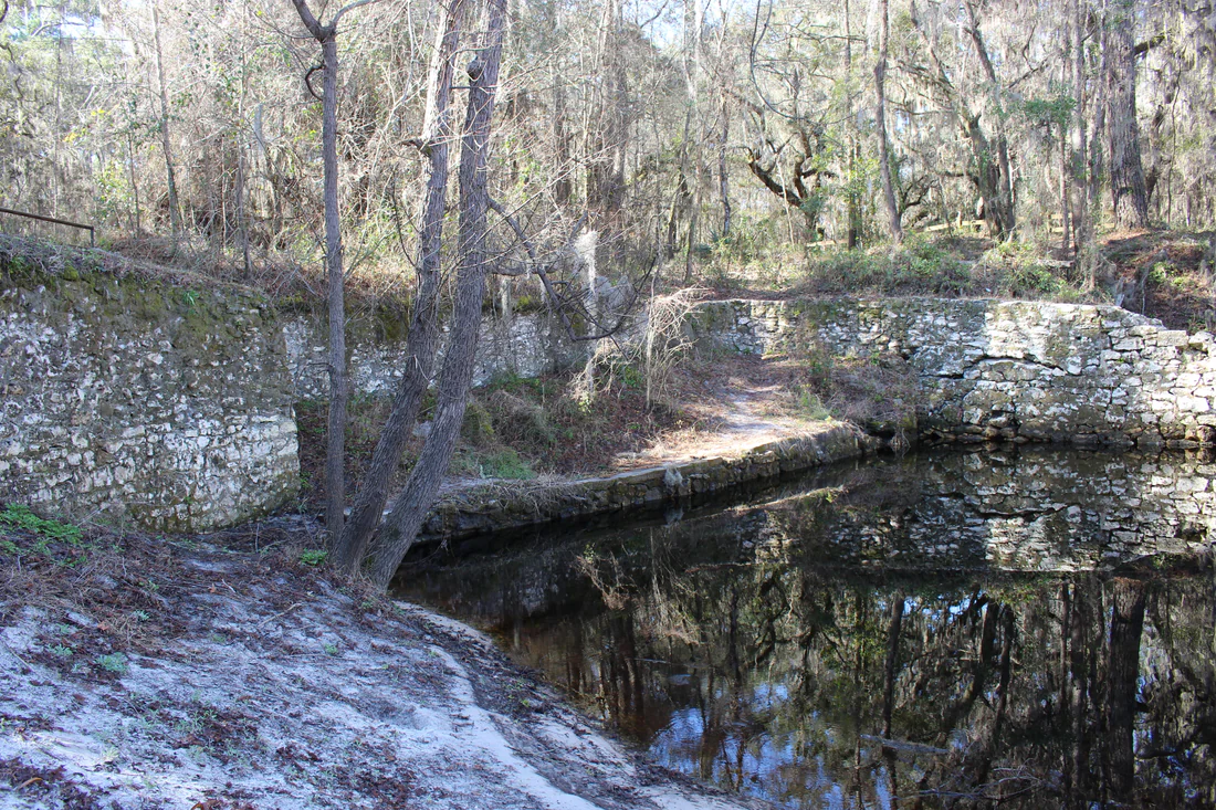 Old stone walls around the spring at Suwannee Springs, 2016.
