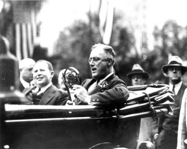 Governor Dave Sholtz, left, with President-elect Franklin D. Roosevelt in Jacksonville, 1933.