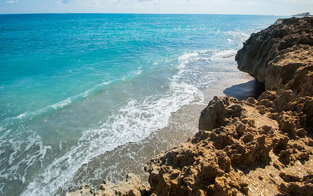 Blowing Rocks Preserve in Martin County, Florida