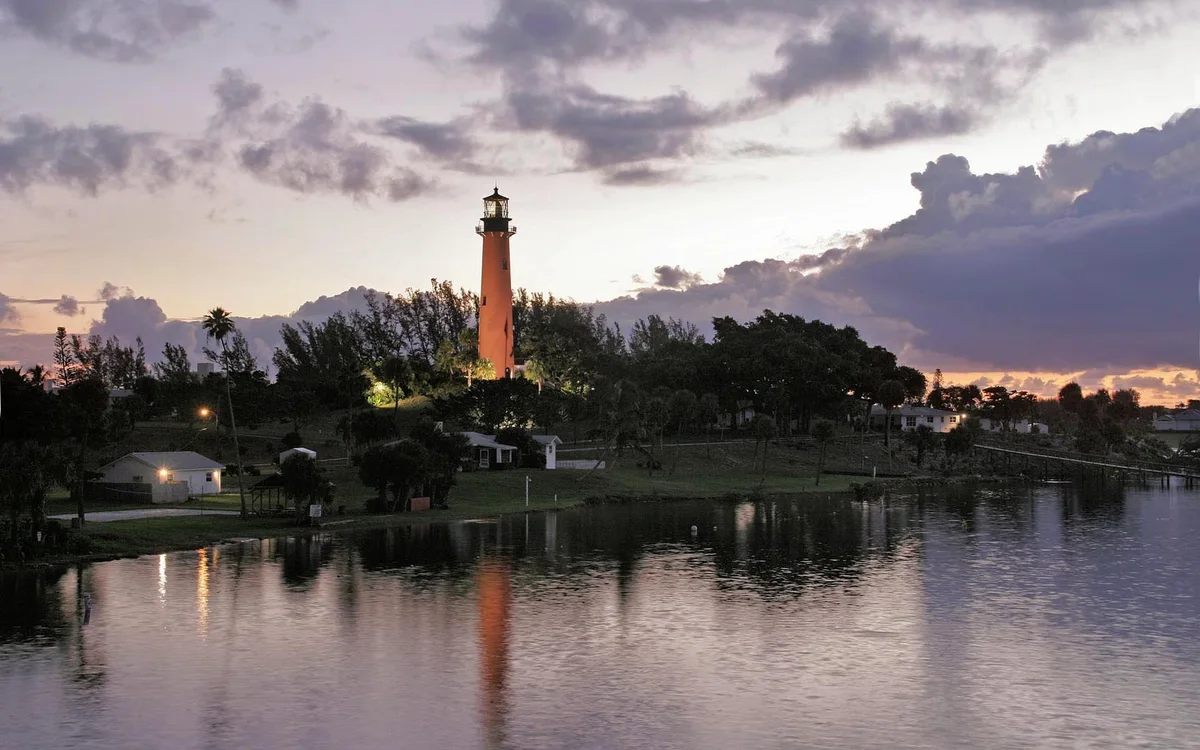 Jupiter Inlet Lighthouse & Museum in Palm Beach County, Florida